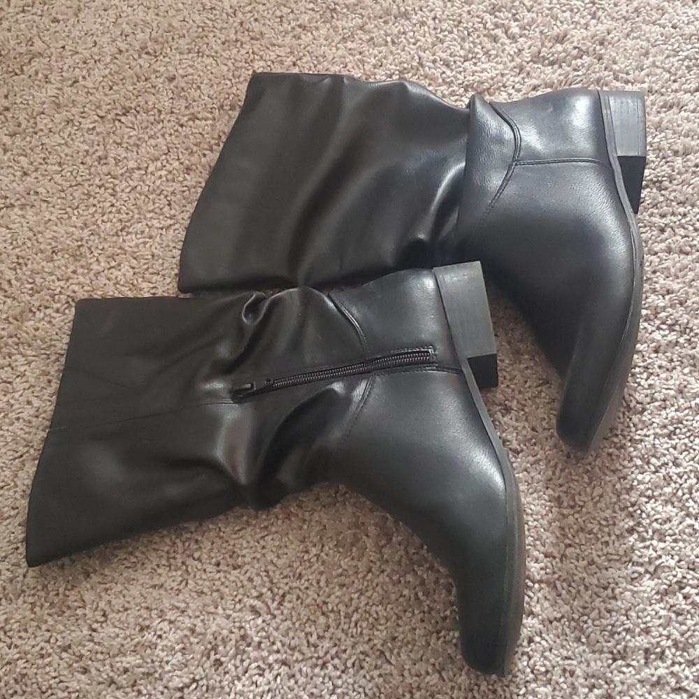 Women's boots